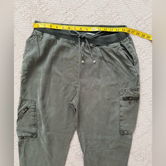 YOUNG, FABULOUS & BROKE Olive Green Cargo Jogger Pants - Picture 14 of 14